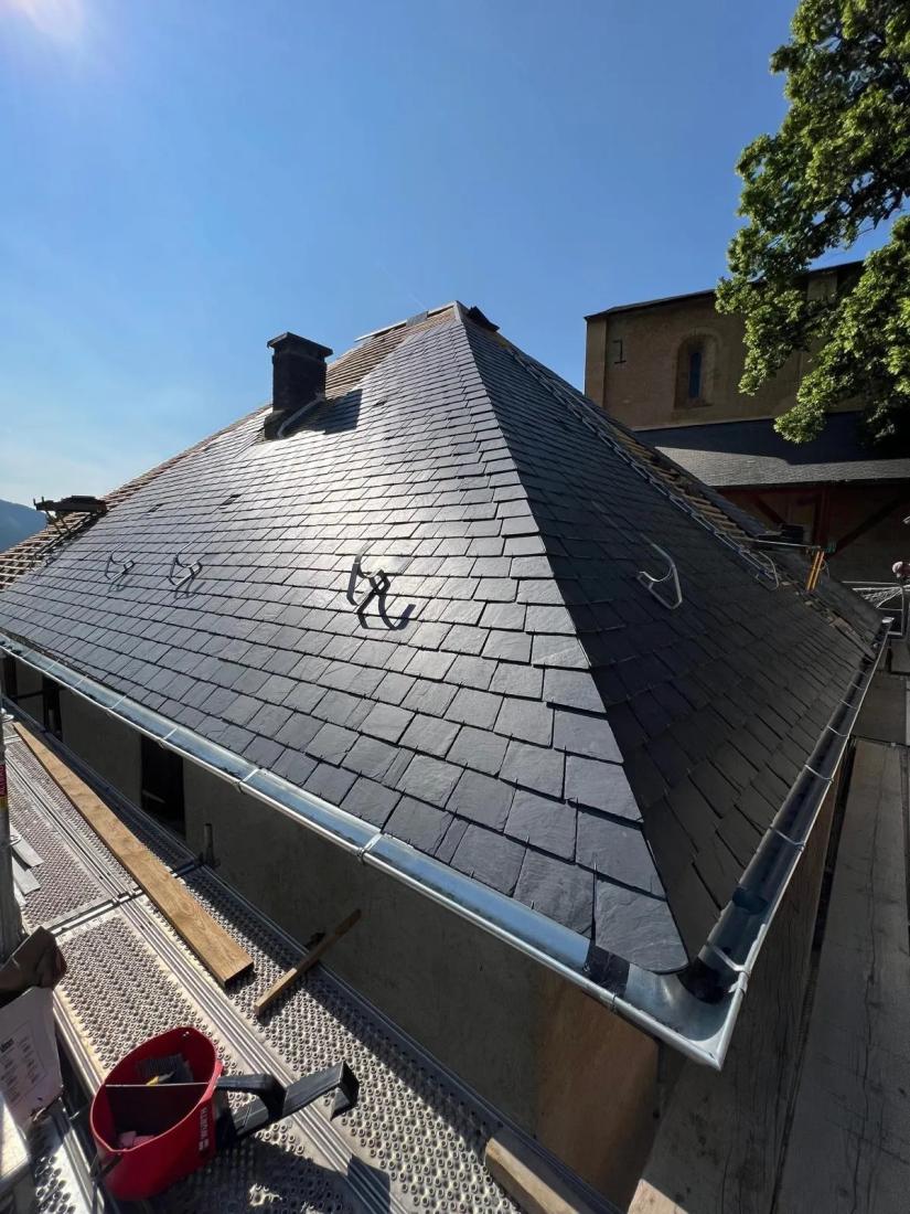 Renovation couverture les orres chef lieu (05)