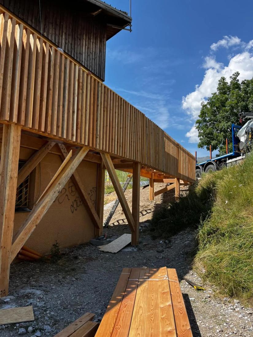 Construction d’une passerelle - Station de Réallon 05(05)